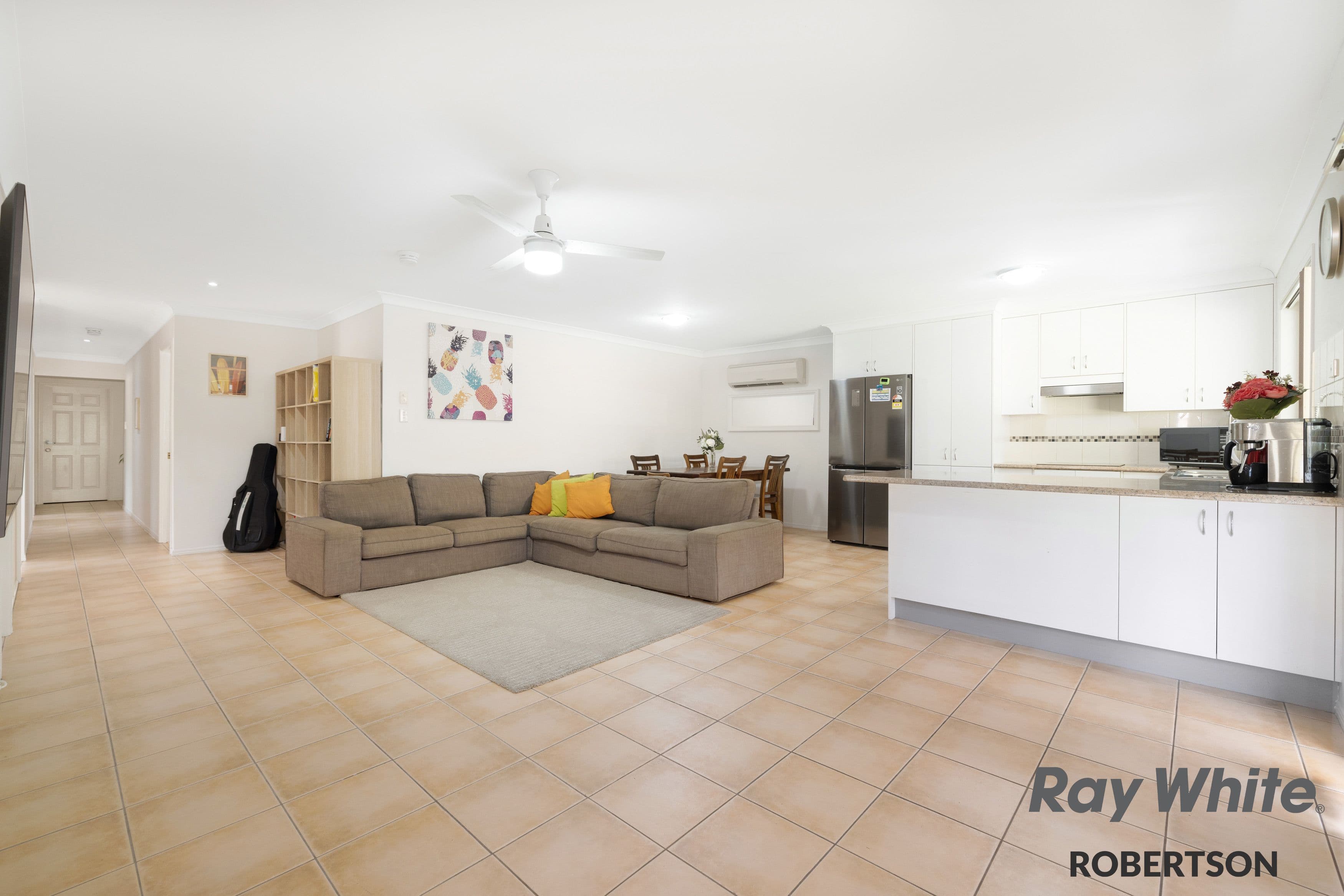 9 Frances Place, Calamvale QLD 4116, Calamvale - Thumbnail 4