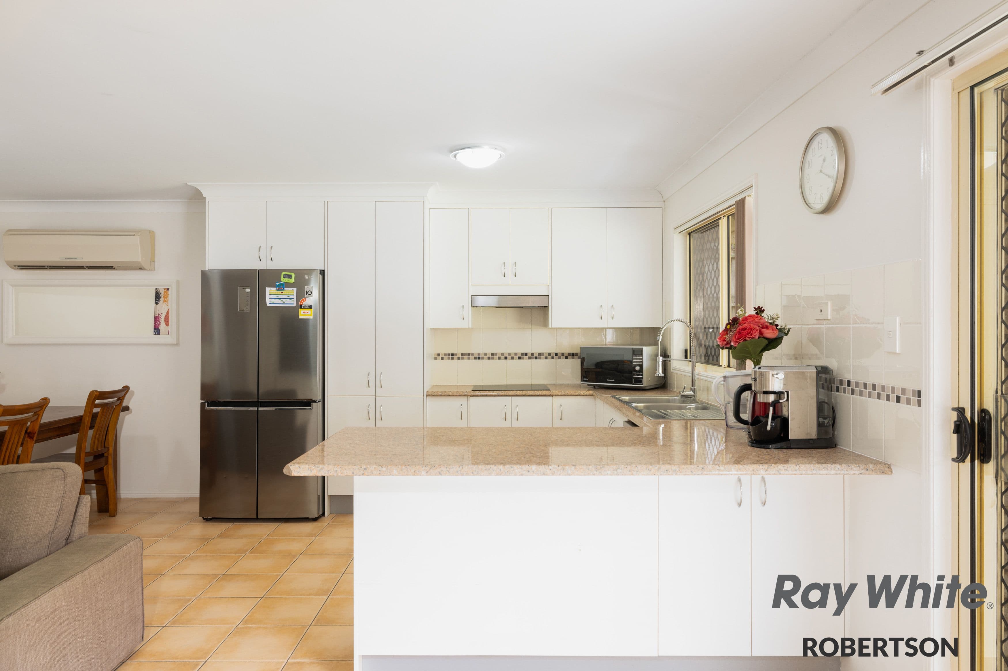 9 Frances Place, Calamvale QLD 4116, Calamvale - Thumbnail 5