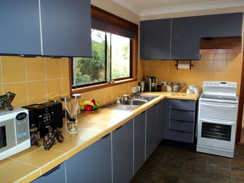 16 Avon Parade, MOUNT KEMBLA NSW 2526, Mount Kembla - Thumbnail 3