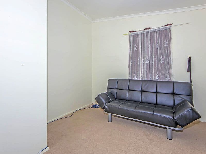 25 RICHMOND Crescent, Werribee VIC 3030, Werribee - Thumbnail 7