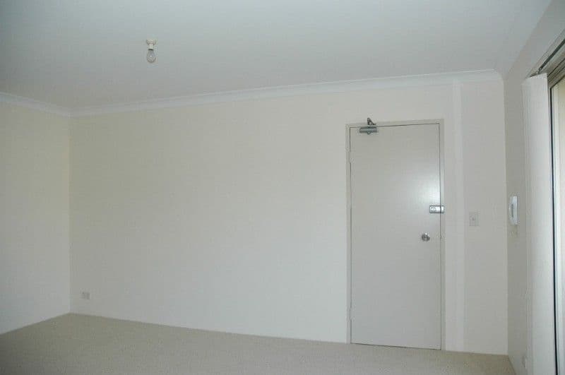 1 & 2/10 Lily Street, Southside, QLD, 4570, Southside - Thumbnail 2