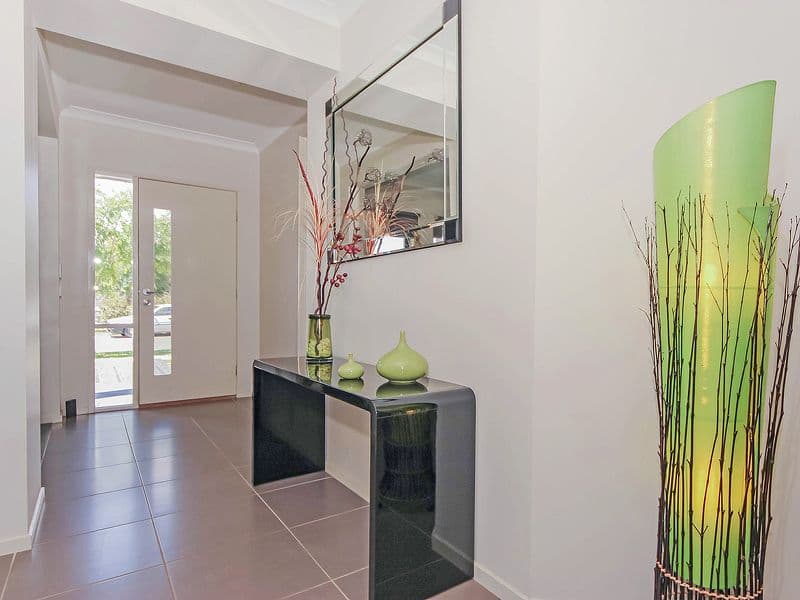 14 Tamar Avenue, Point Cook VIC 3030, Point Cook - Thumbnail 2