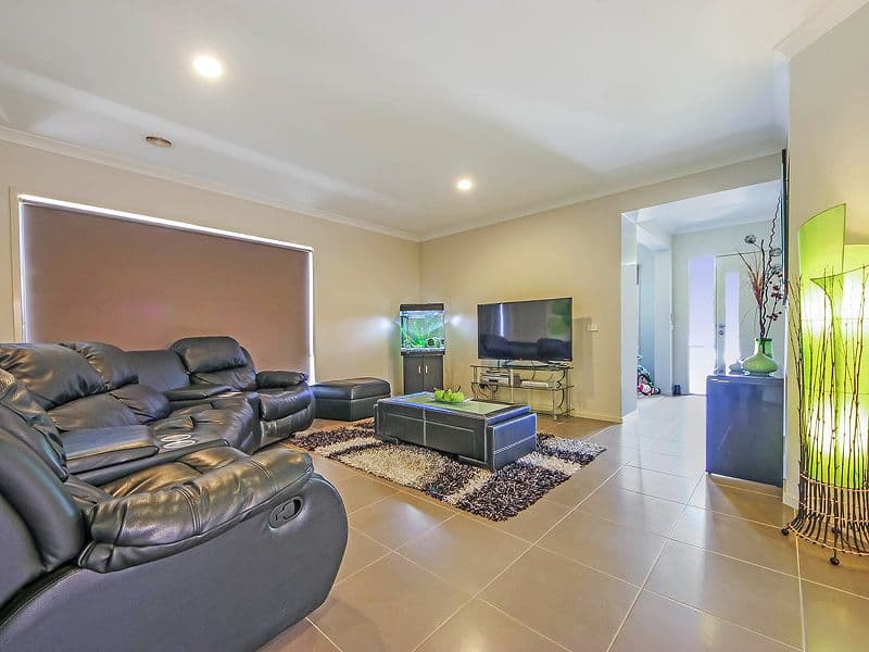 14 Tamar Avenue, Point Cook VIC 3030, Point Cook - Thumbnail 3