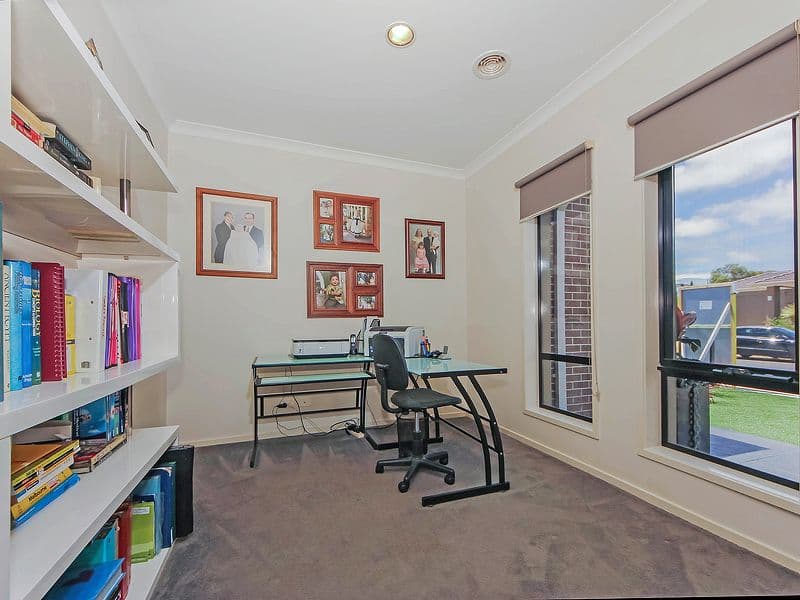 14 Tamar Avenue, Point Cook VIC 3030, Point Cook - Thumbnail 7