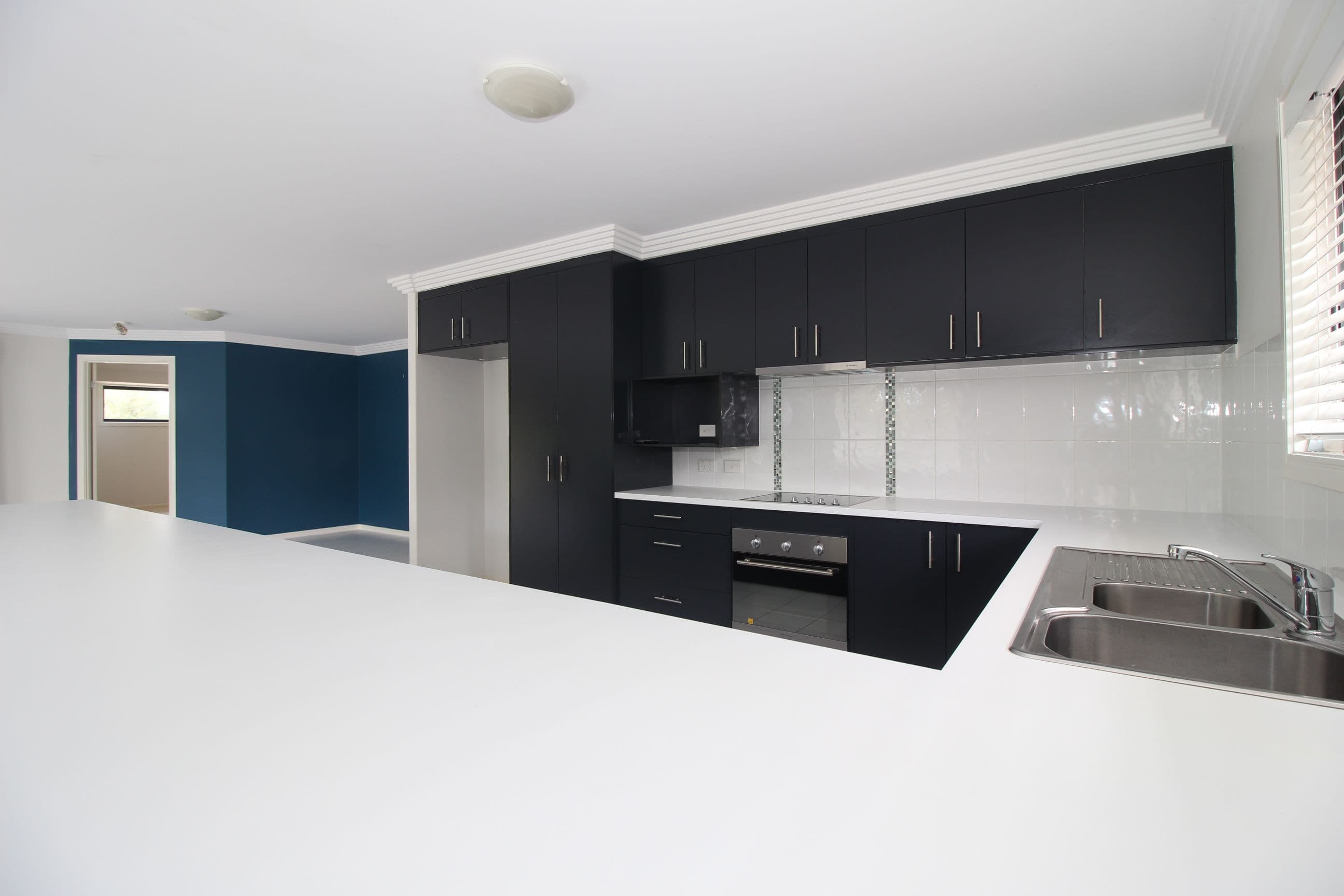 63 Newman Drive, Emerald QLD 4720, Emerald - Thumbnail 4