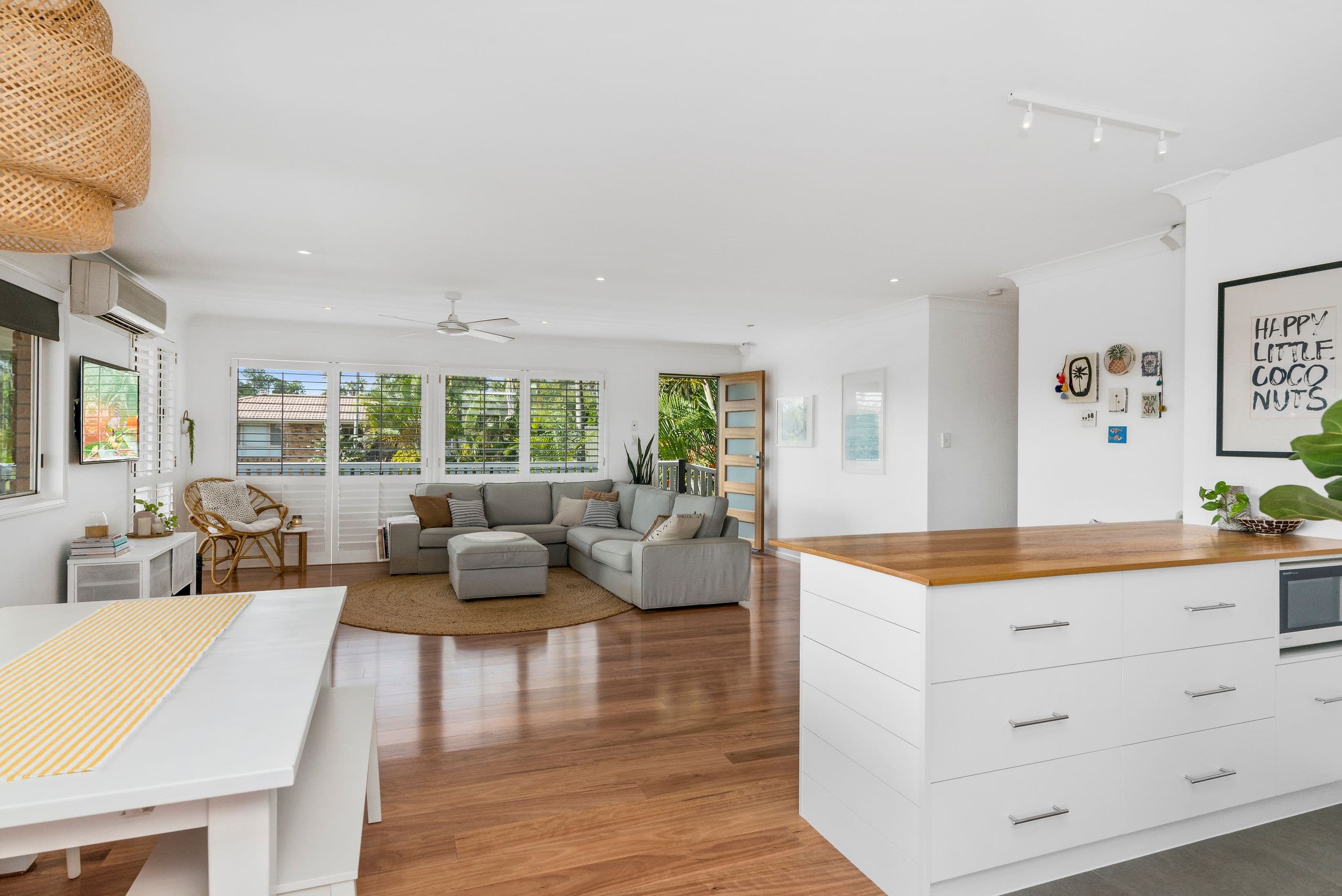 5 Bunbury Court, Elanora QLD 4221, Elanora - Thumbnail 3