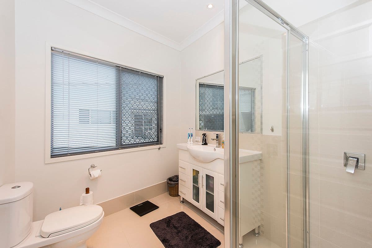 42 Embie Street, Holland Park West QLD 4121, Holland Park West - Thumbnail 7