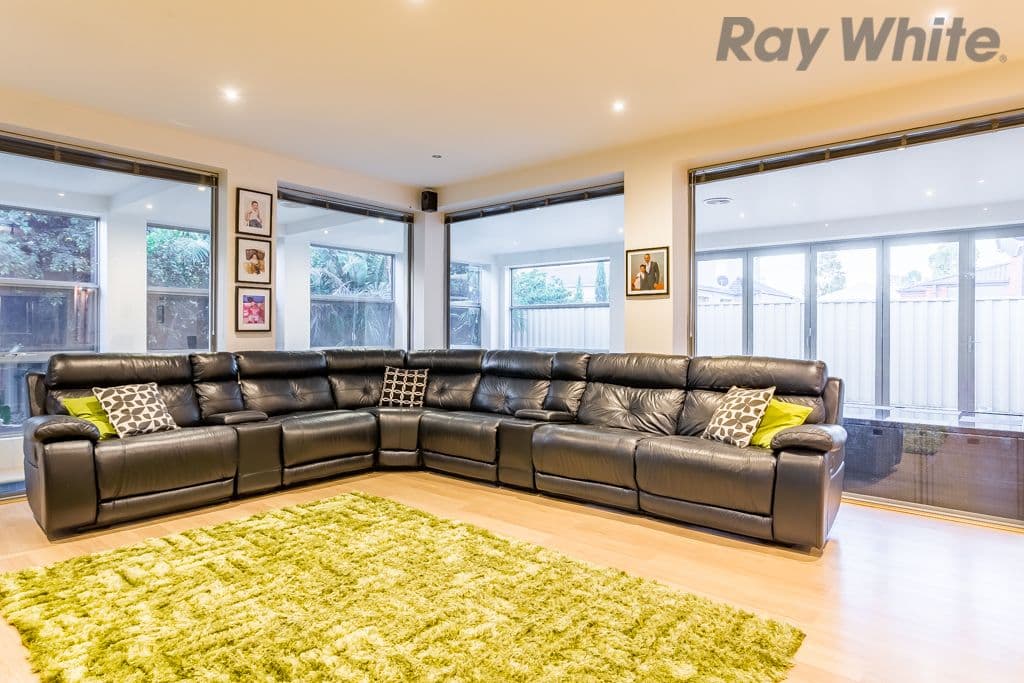 7 Hopetoun Green, Caroline Springs VIC 3023, Caroline Springs - Thumbnail 7