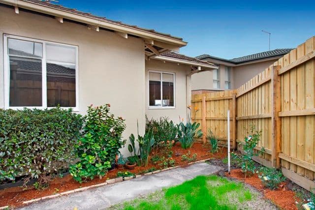28 Melinga Crescent, CHADSTONE VIC 3148, Chadstone - Thumbnail 8