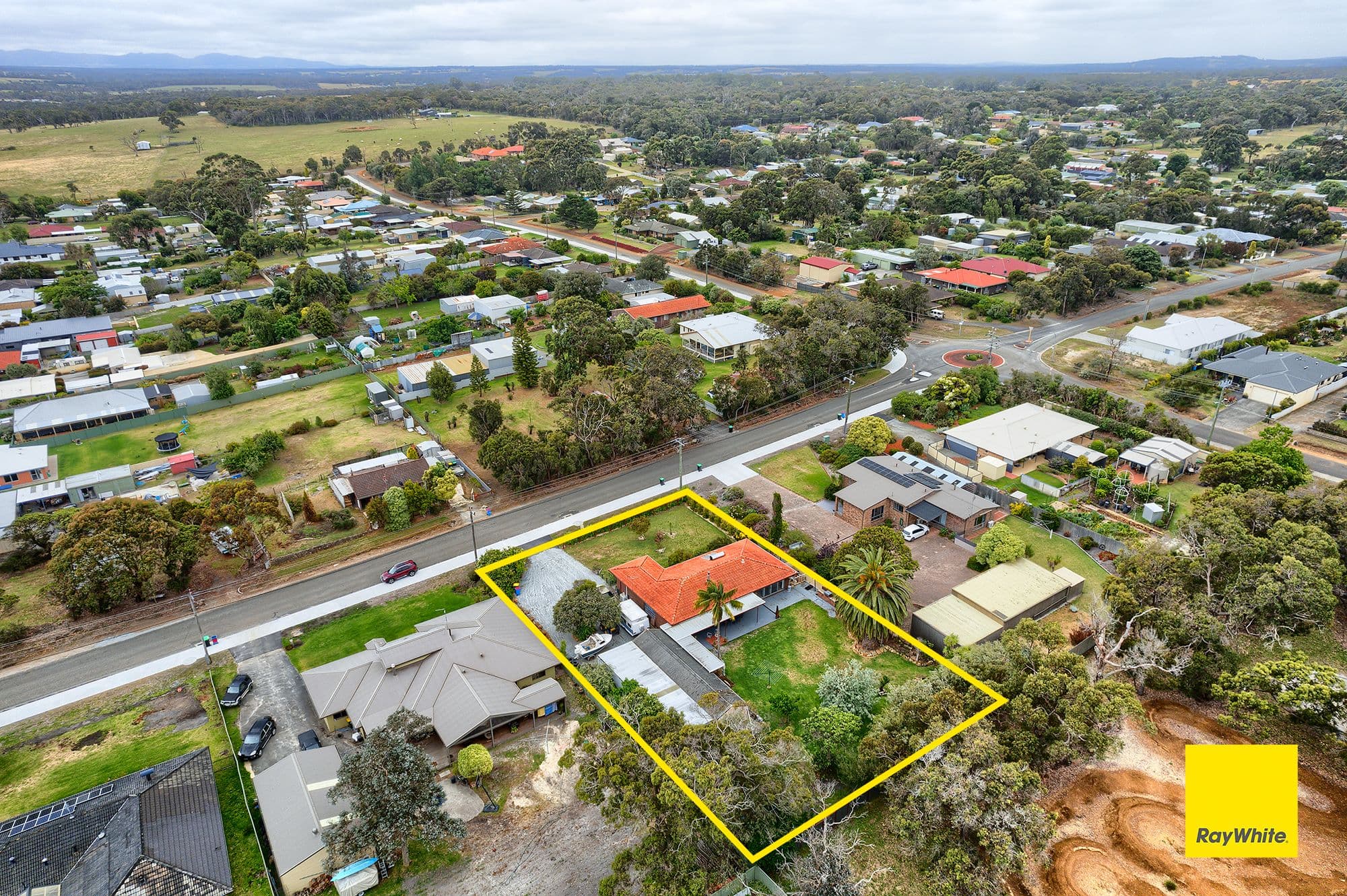 62 Rufus Street, Milpara WA 6330, Milpara - Thumbnail 2