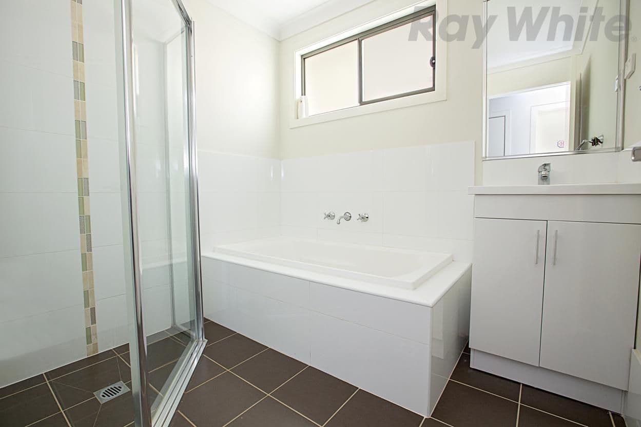 15 McGuire Crescent, BARDIA NSW 2565, Bardia - Thumbnail 5