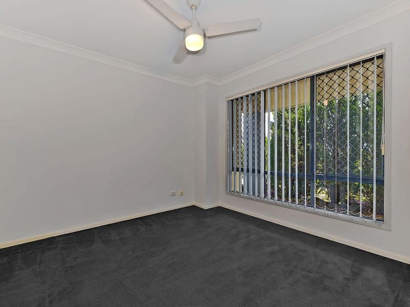 18 Grebe Circuit, NORTH LAKES QLD 4509, North Lakes - Thumbnail 5