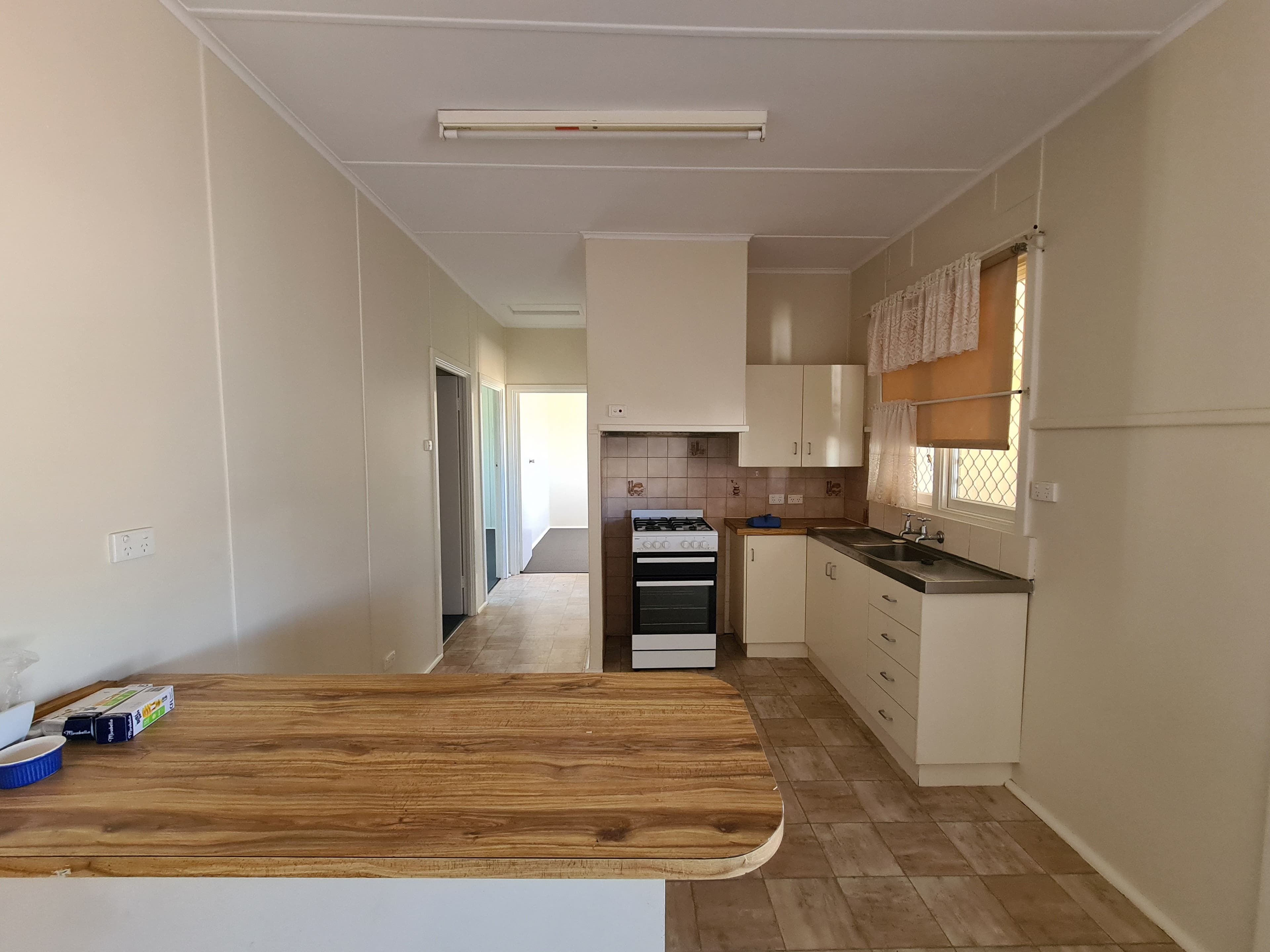 7 Orr Street, Carnarvon WA 6701, South Carnarvon - Thumbnail 3