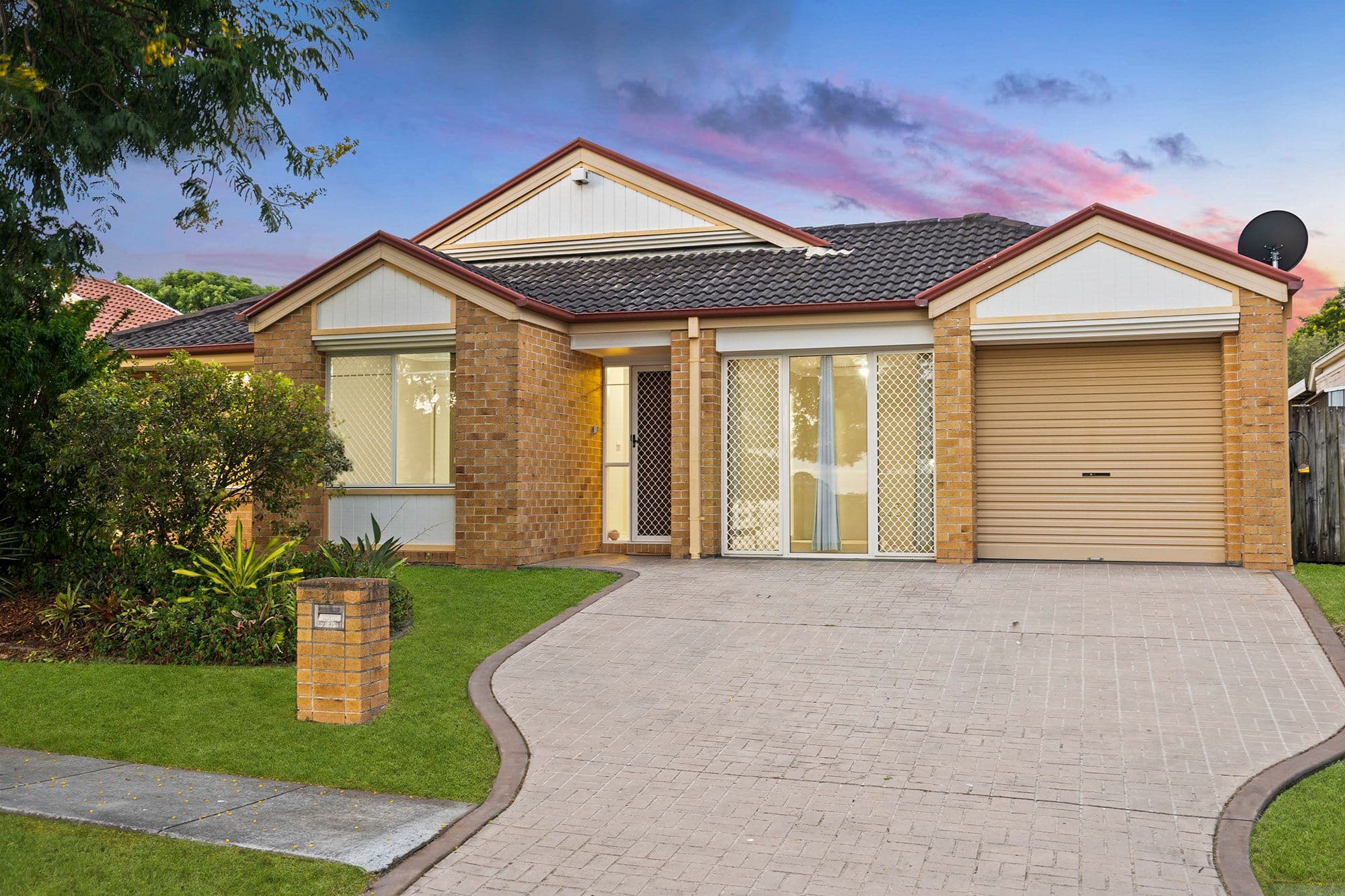 20 Springsure Street, Runcorn QLD 4113, Runcorn - Image 1