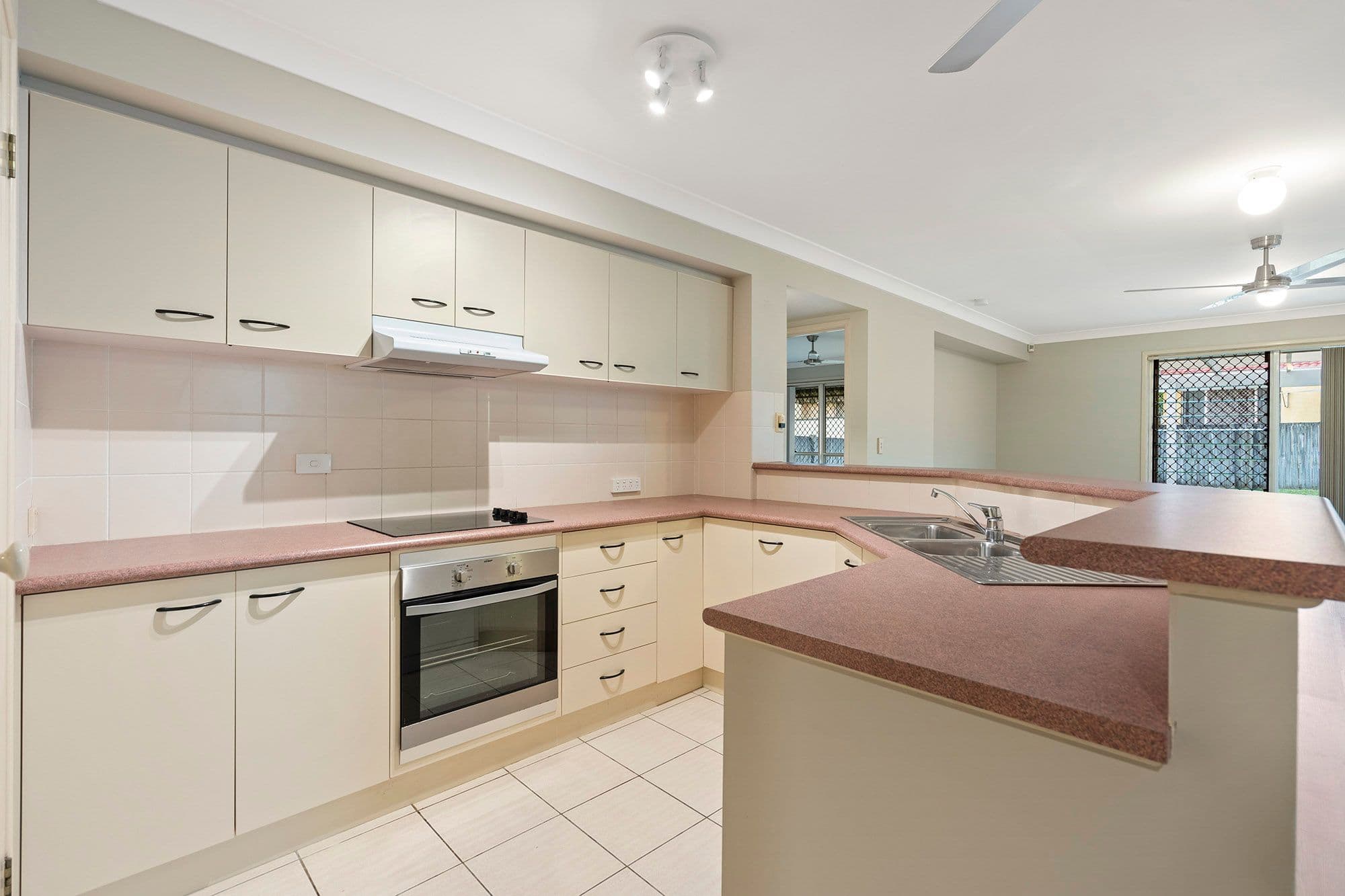 20 Springsure Street, Runcorn QLD 4113, Runcorn - Thumbnail 5