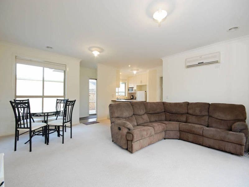 25 Clarke Avenue, BELMONT VIC 3216, Belmont - Thumbnail 3