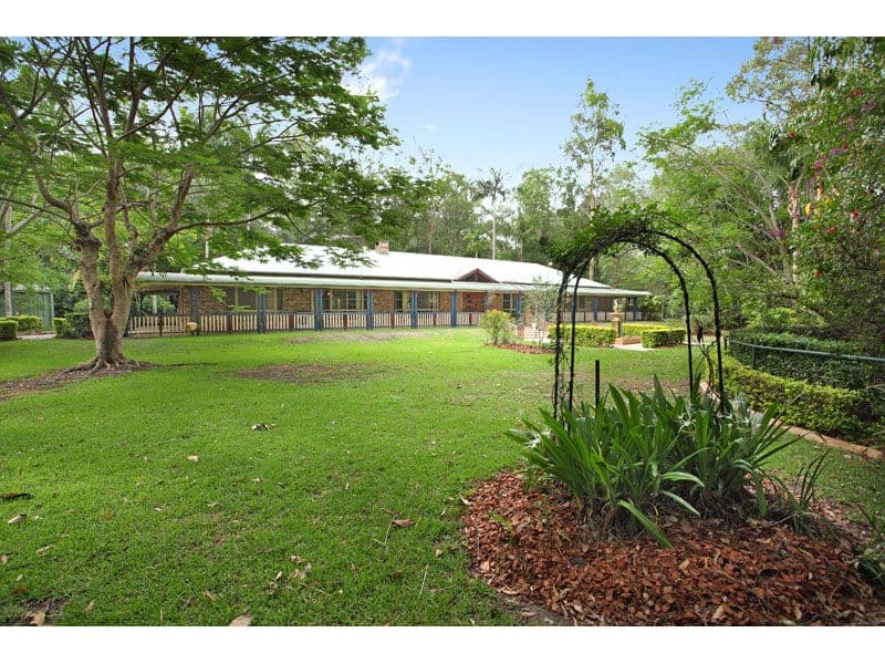 7 La Vista Court, CASHMERE QLD 4500, Cashmere - Image 1