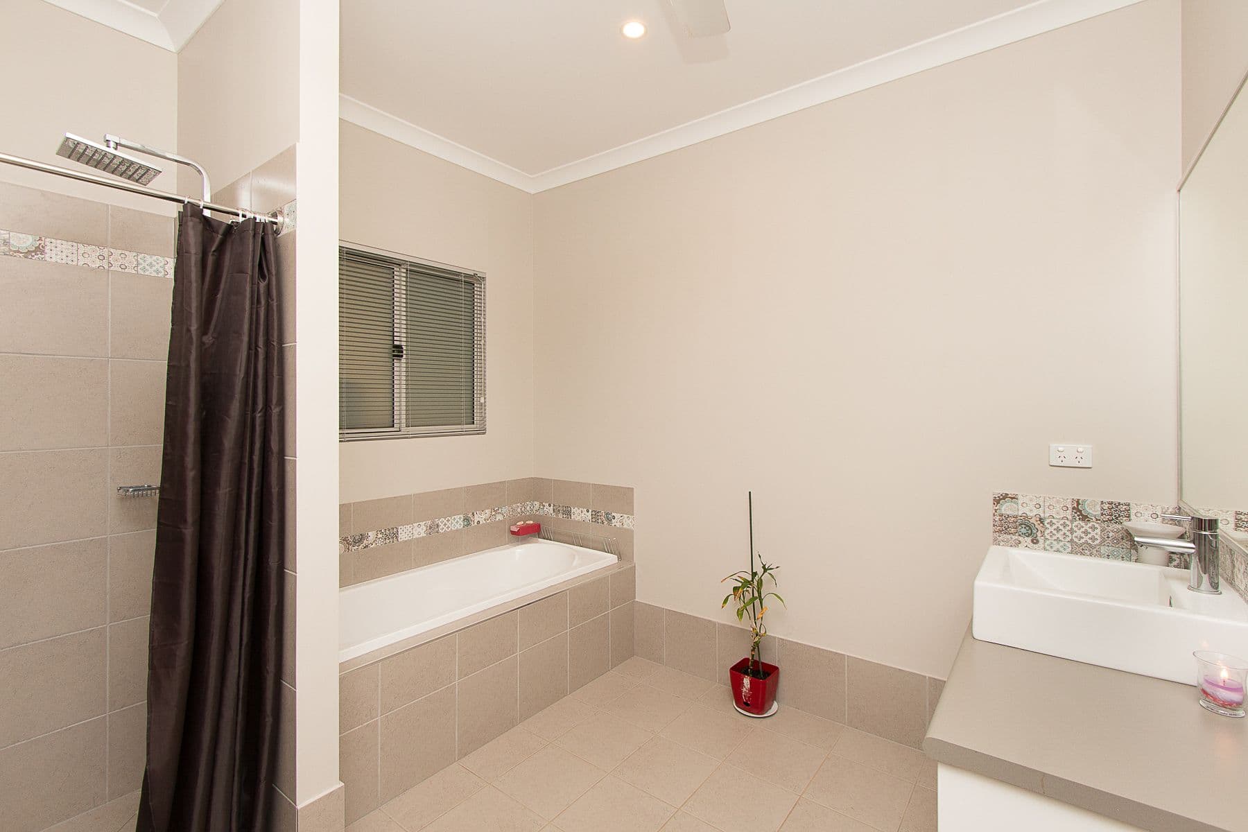 12 Dunnart Crescent, Djugun WA 6725, Djugun - Thumbnail 6