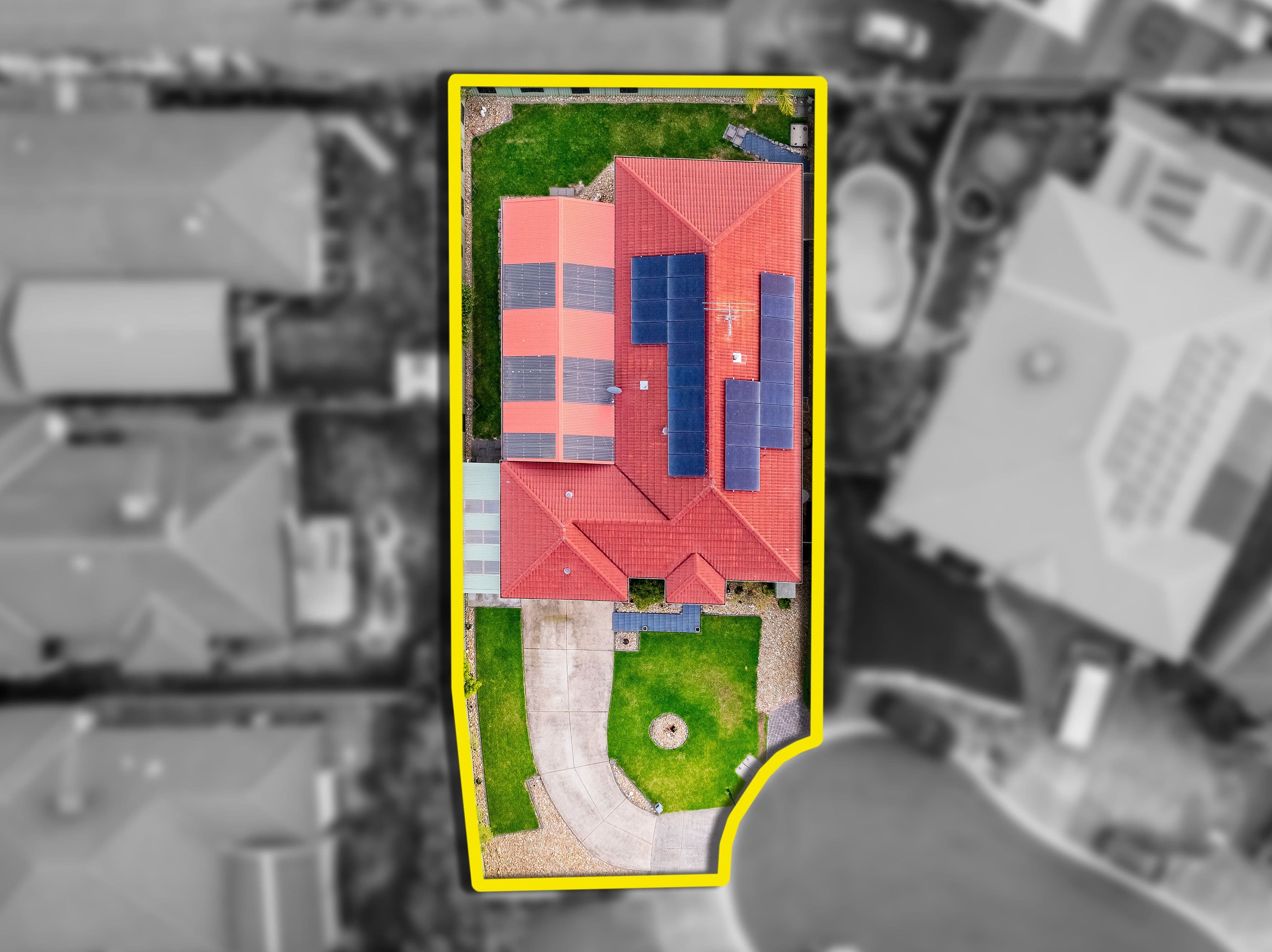 17 Greenock Crescent, Cranbourne East VIC 3977, Cranbourne East - Thumbnail 2