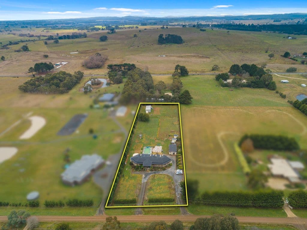 100 Donovans Road, Woodend VIC 3442, Woodend North - Thumbnail 6
