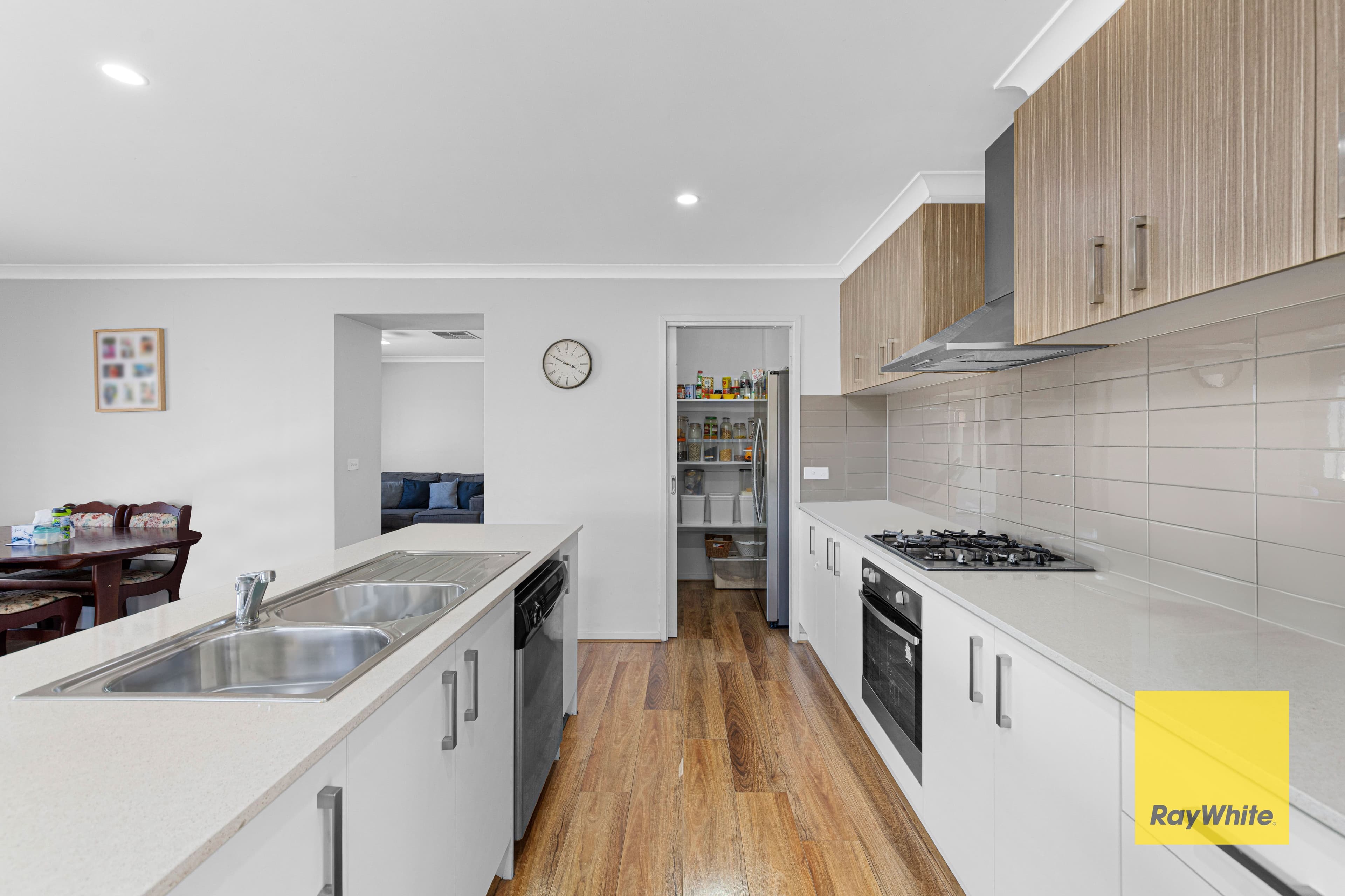 5 Ballantine Street, Tarneit VIC 3029, Tarneit - Thumbnail 2
