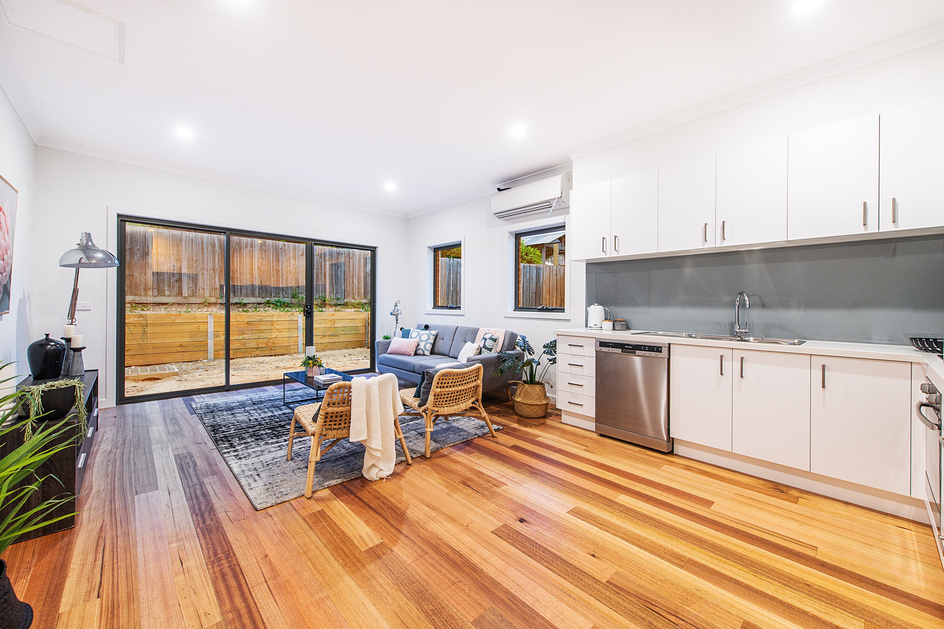 11 Bellara Drive, Mooroolbark VIC 3138, Mooroolbark - Thumbnail 3