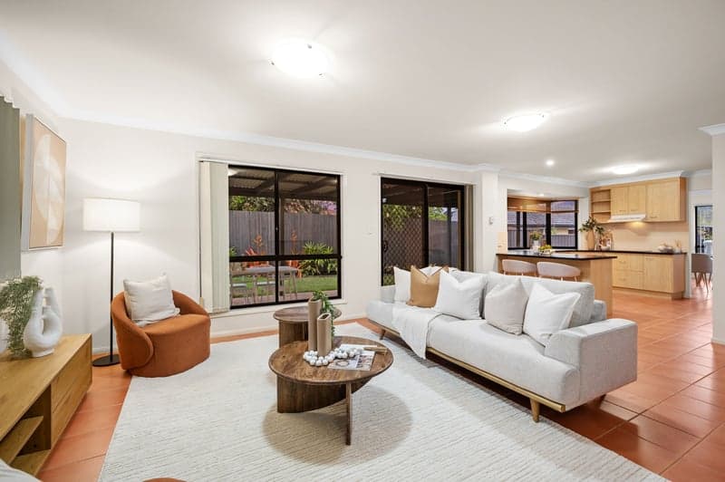 76 Kirra Place, Carindale - Thumbnail 8