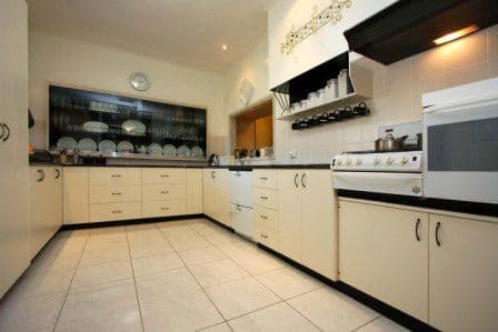 379 Allawah Street, NORTH ALBURY NSW 2640, North Albury - Thumbnail 2