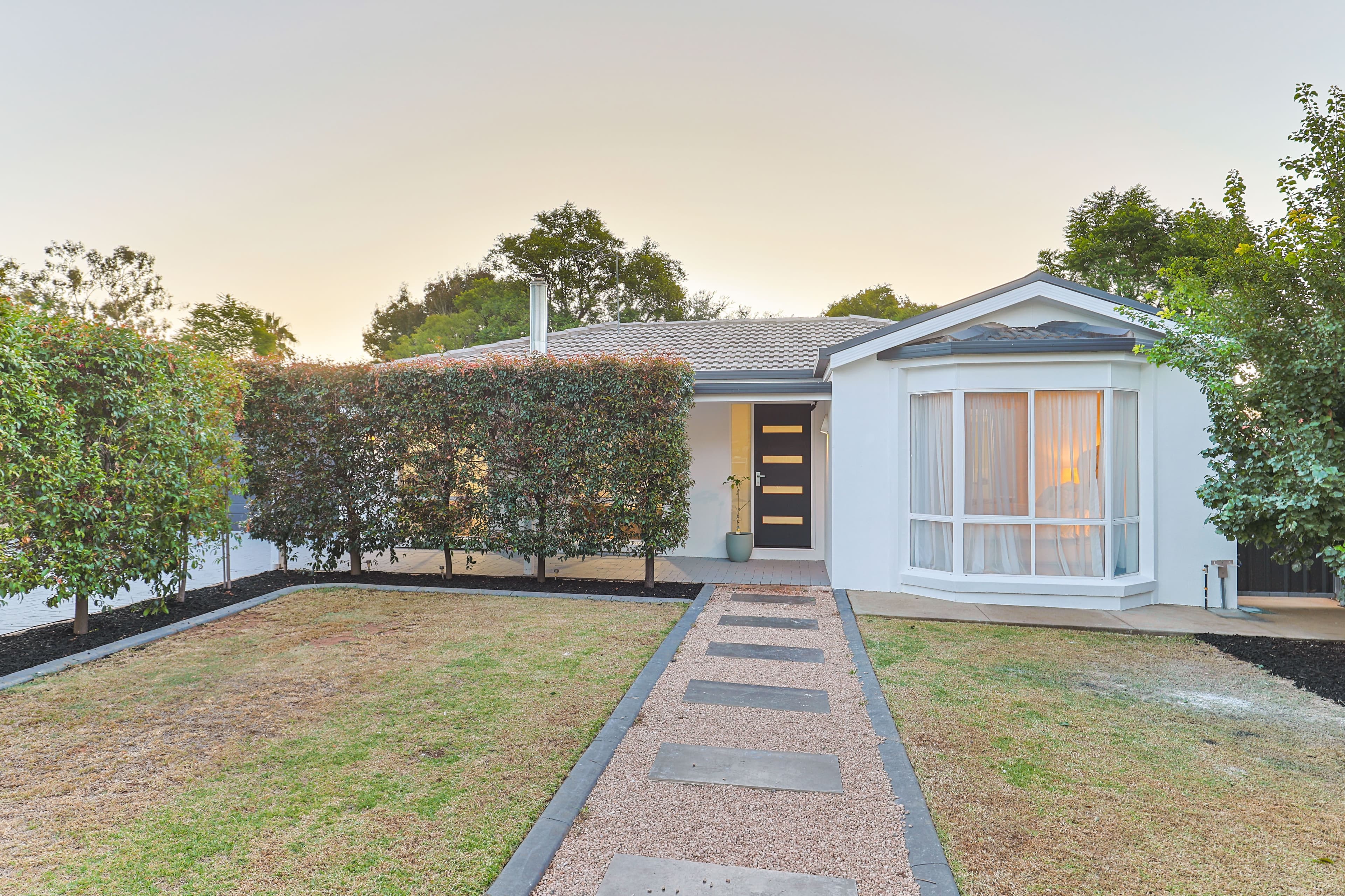 14 Helen Court, Mildura VIC 3500, Mildura - Thumbnail 2