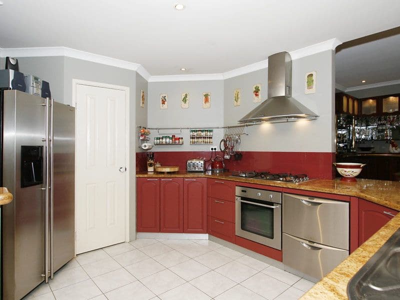 27 Bridgeman Drive, BEECHBORO WA 6063, Beechboro - Thumbnail 3