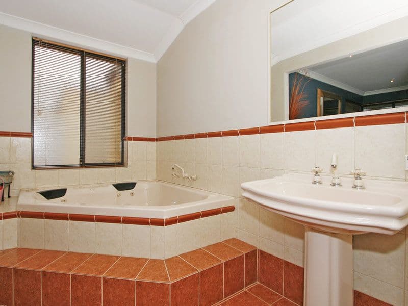 27 Bridgeman Drive, BEECHBORO WA 6063, Beechboro - Thumbnail 7