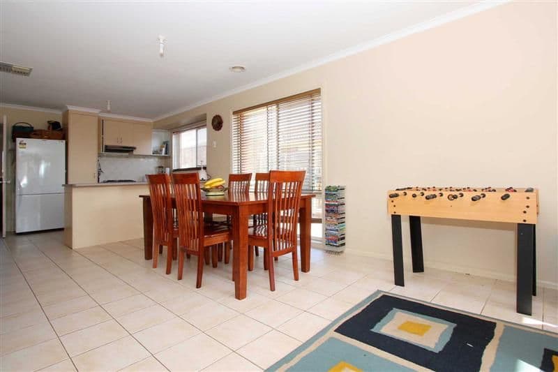 40 Meade Way, SYDENHAM VIC 3037, Sydenham - Thumbnail 4