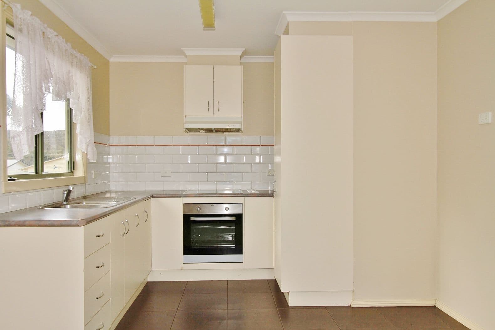 12 Valli Street, Heathcote VIC 3523, Heathcote - Thumbnail 3