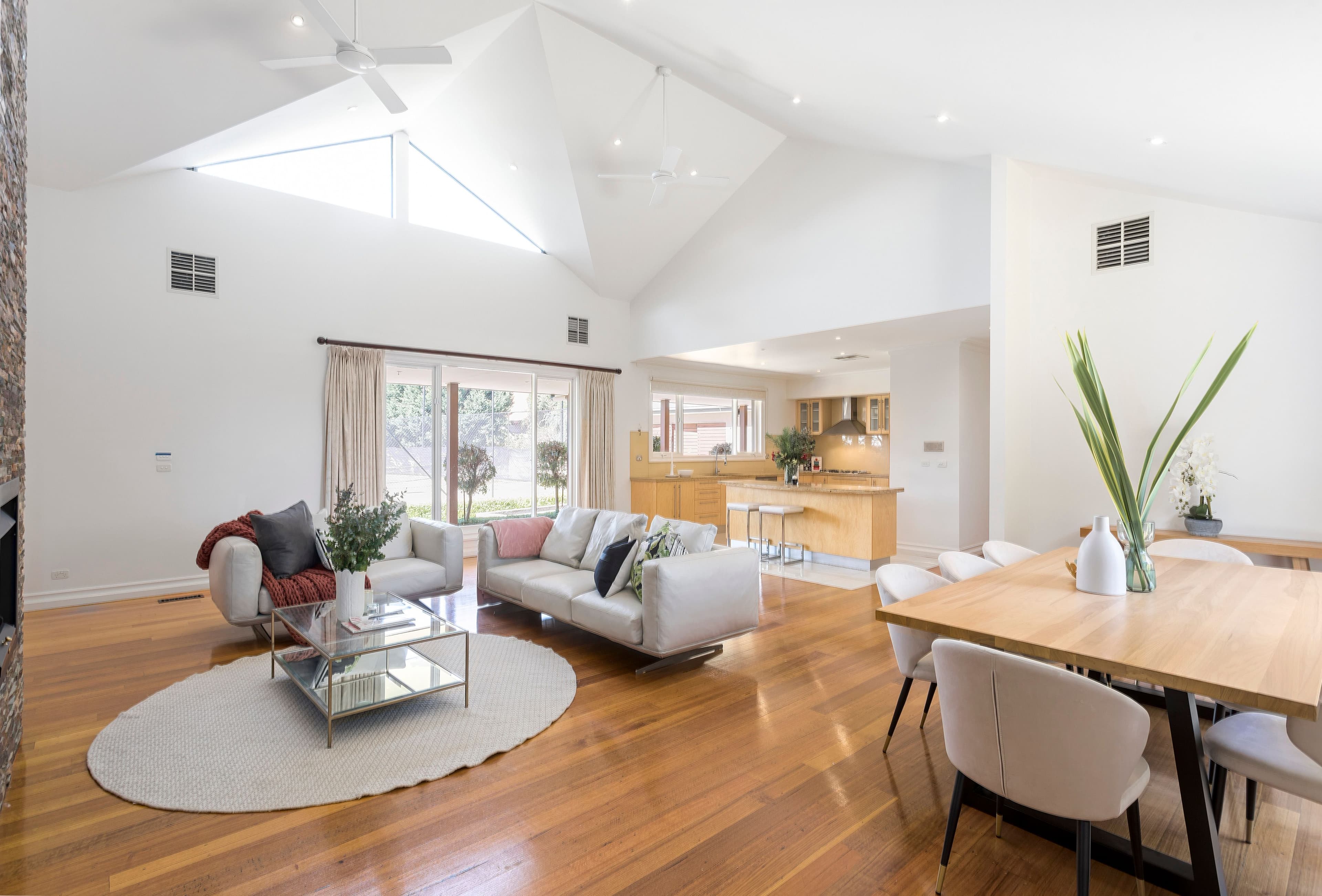 1 Bernarra Court, Donvale VIC 3111, Donvale - Thumbnail 3