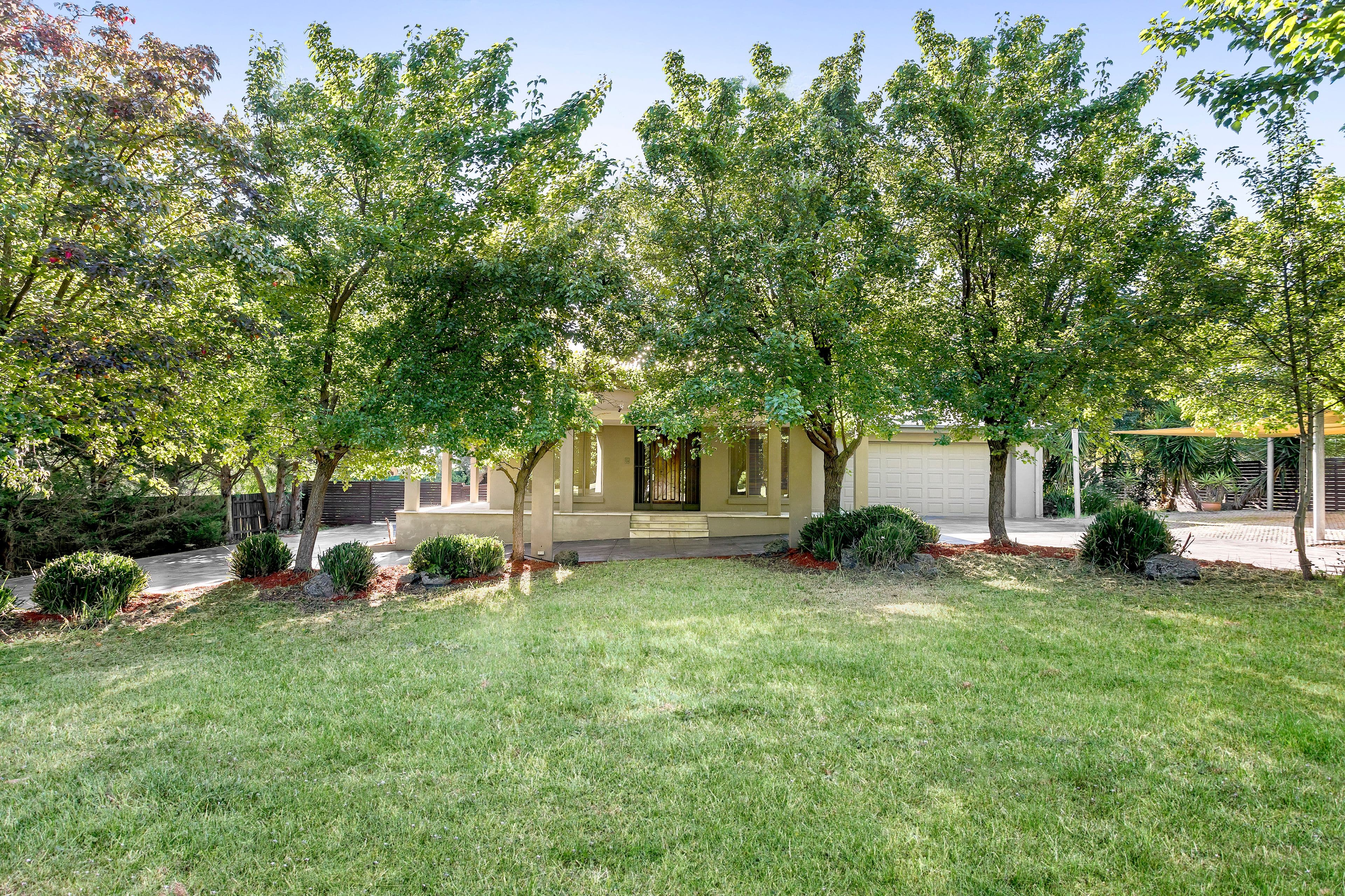 1 Bernarra Court, Donvale VIC 3111, Donvale - Thumbnail 4