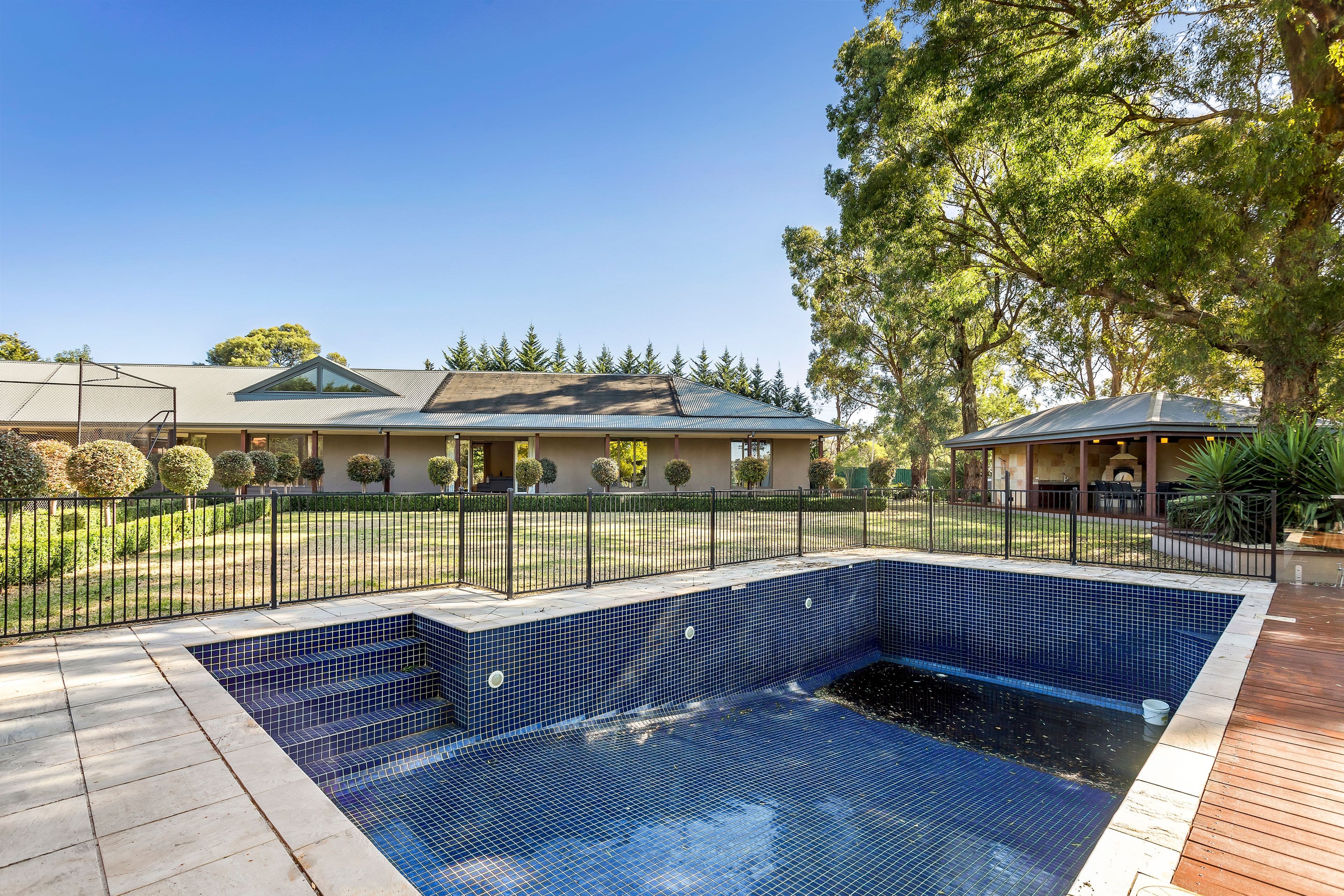 1 Bernarra Court, Donvale VIC 3111, Donvale - Thumbnail 5