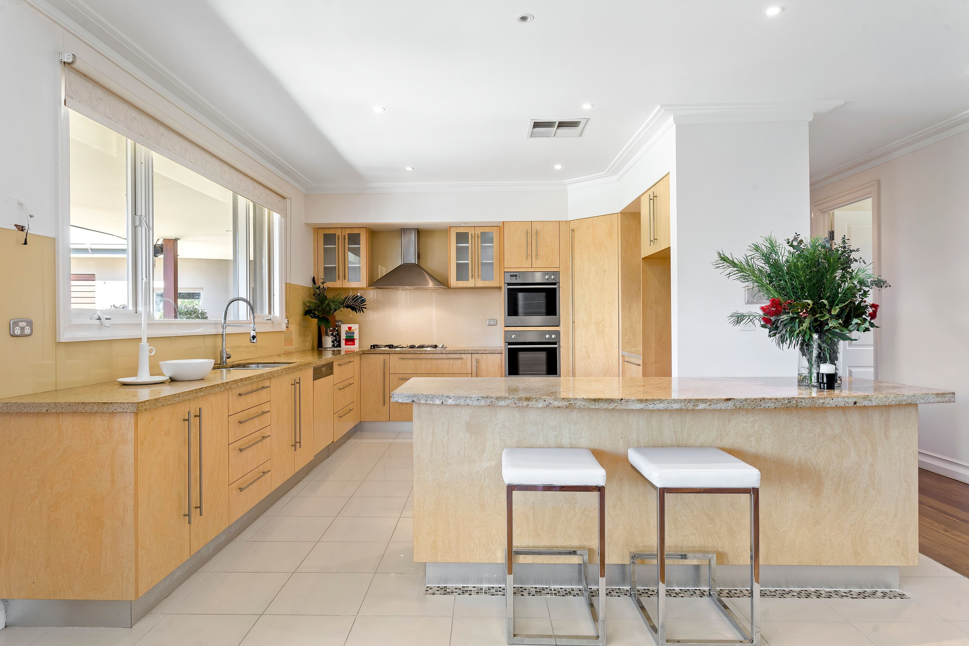 1 Bernarra Court, Donvale VIC 3111, Donvale - Thumbnail 7