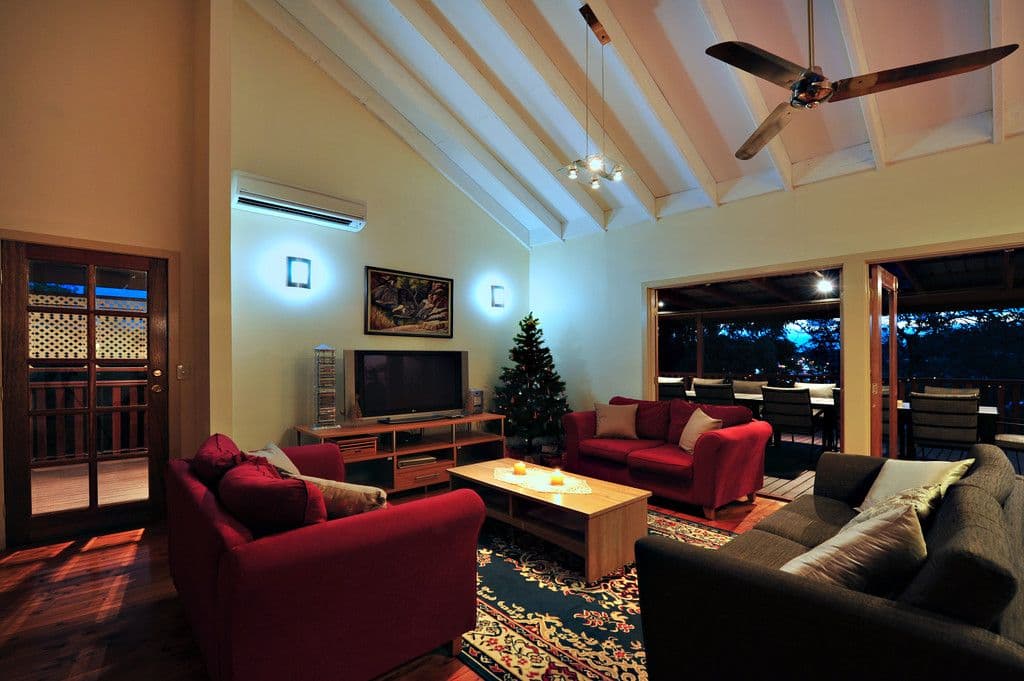 50 Chapel Hill Road, CHAPEL HILL QLD 4069, Chapel Hill - Thumbnail 3