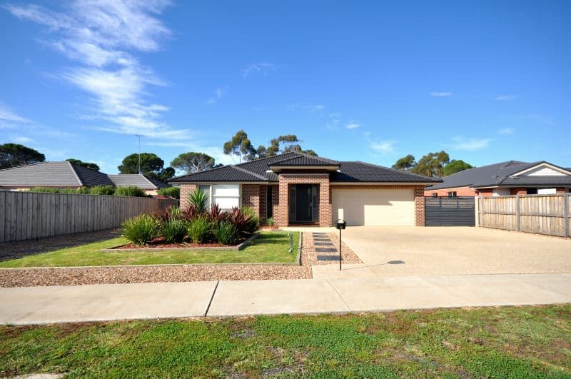 6 Kintyre Court, BANNOCKBURN VIC 3331, Bannockburn - Image 1