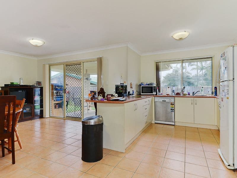 3 Bandicoot Street, MORAYFIELD QLD 4506, Morayfield - Thumbnail 3