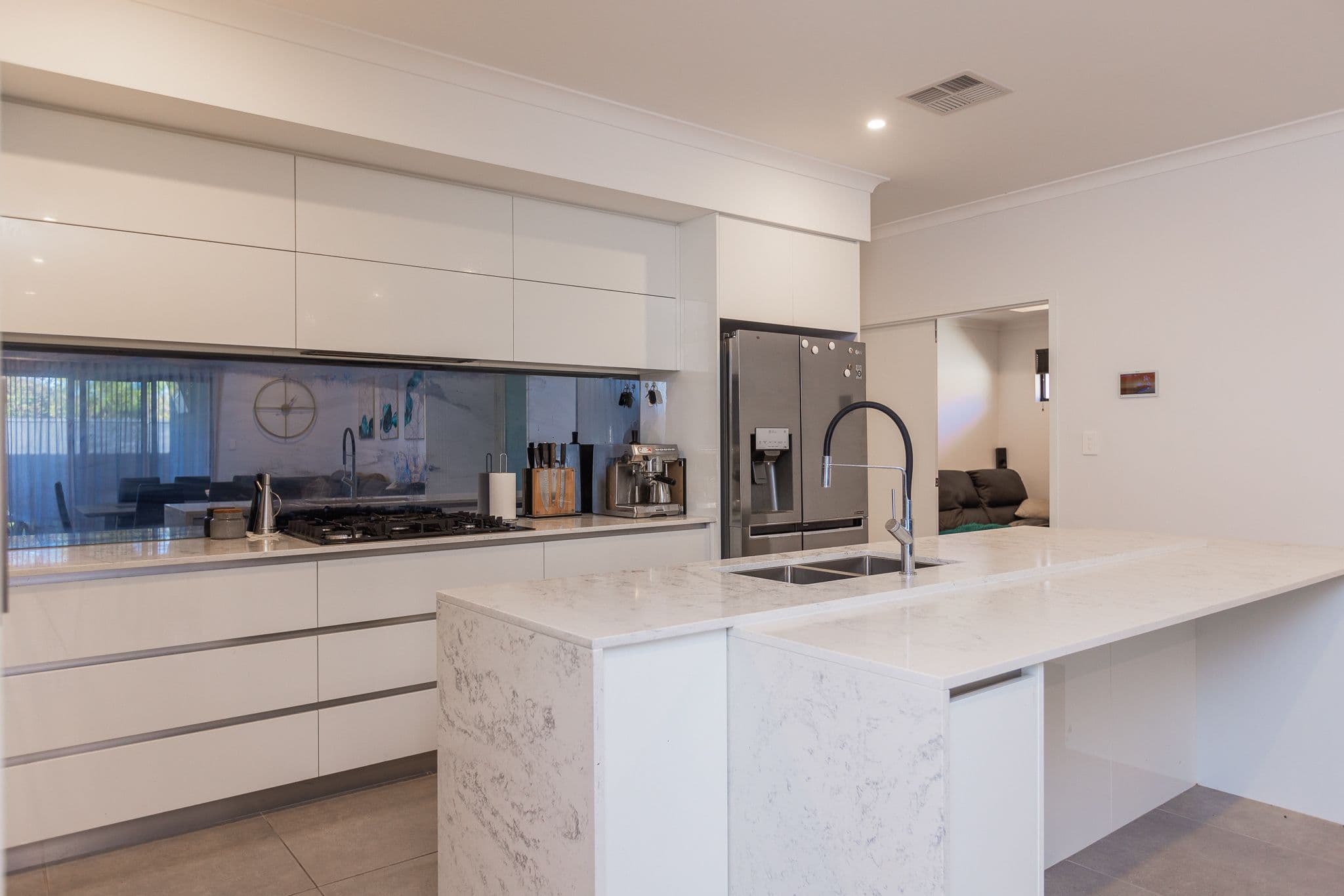 22 Luscombe Street, Kewdale WA 6105, Kewdale - Thumbnail 3