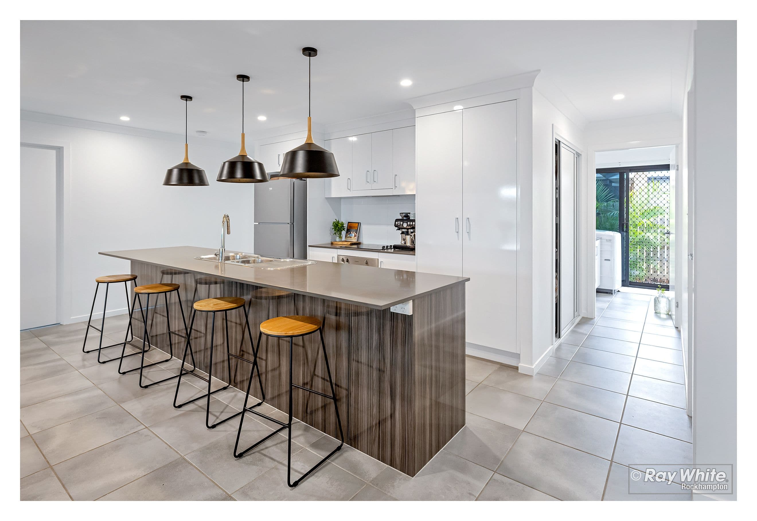 29 Varsity Crescent, Norman Gardens QLD 4701, Norman Gardens - Thumbnail 2