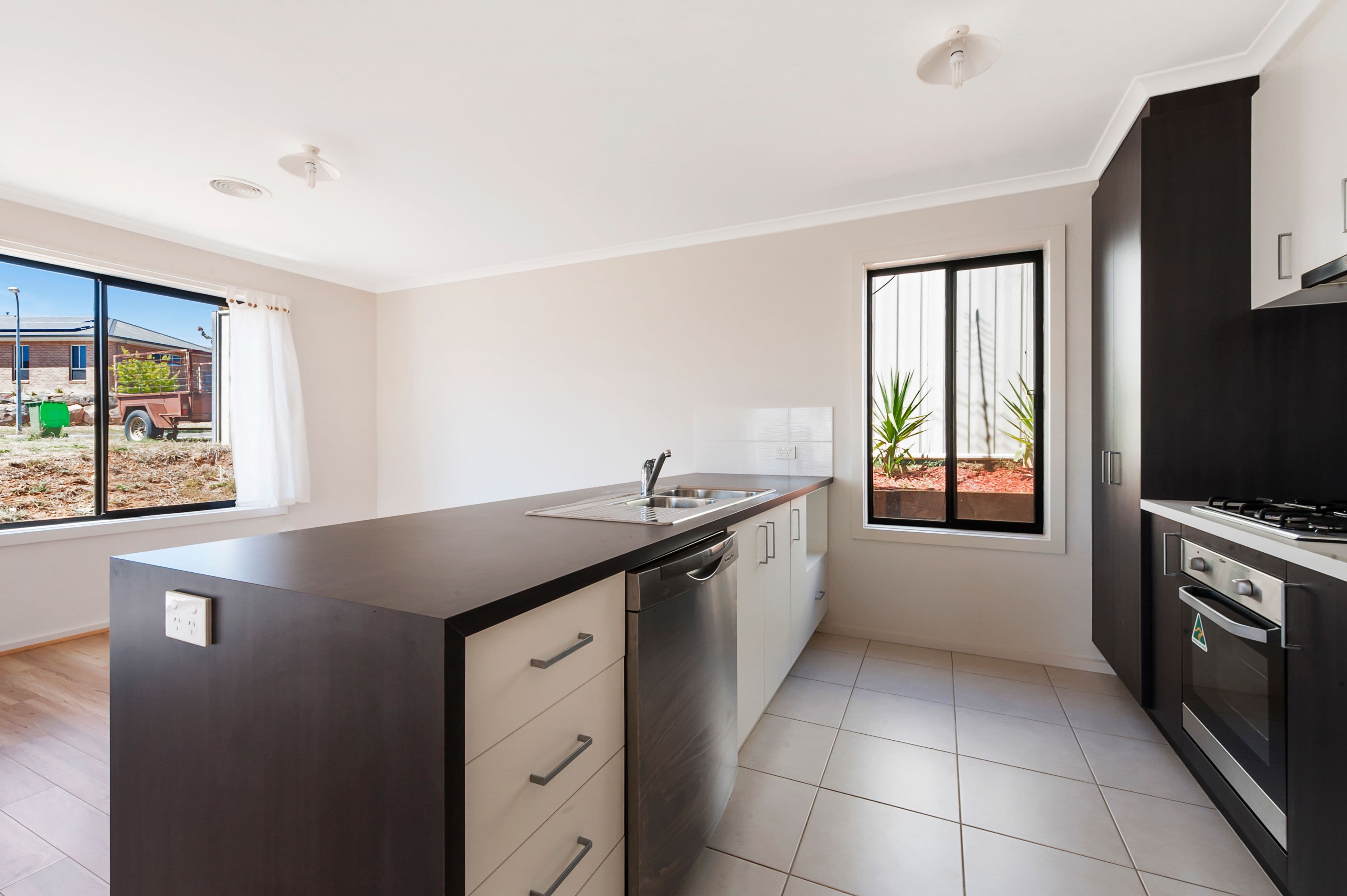 1 Lockhead Street, Wodonga VIC 3690, Wodonga - Thumbnail 3
