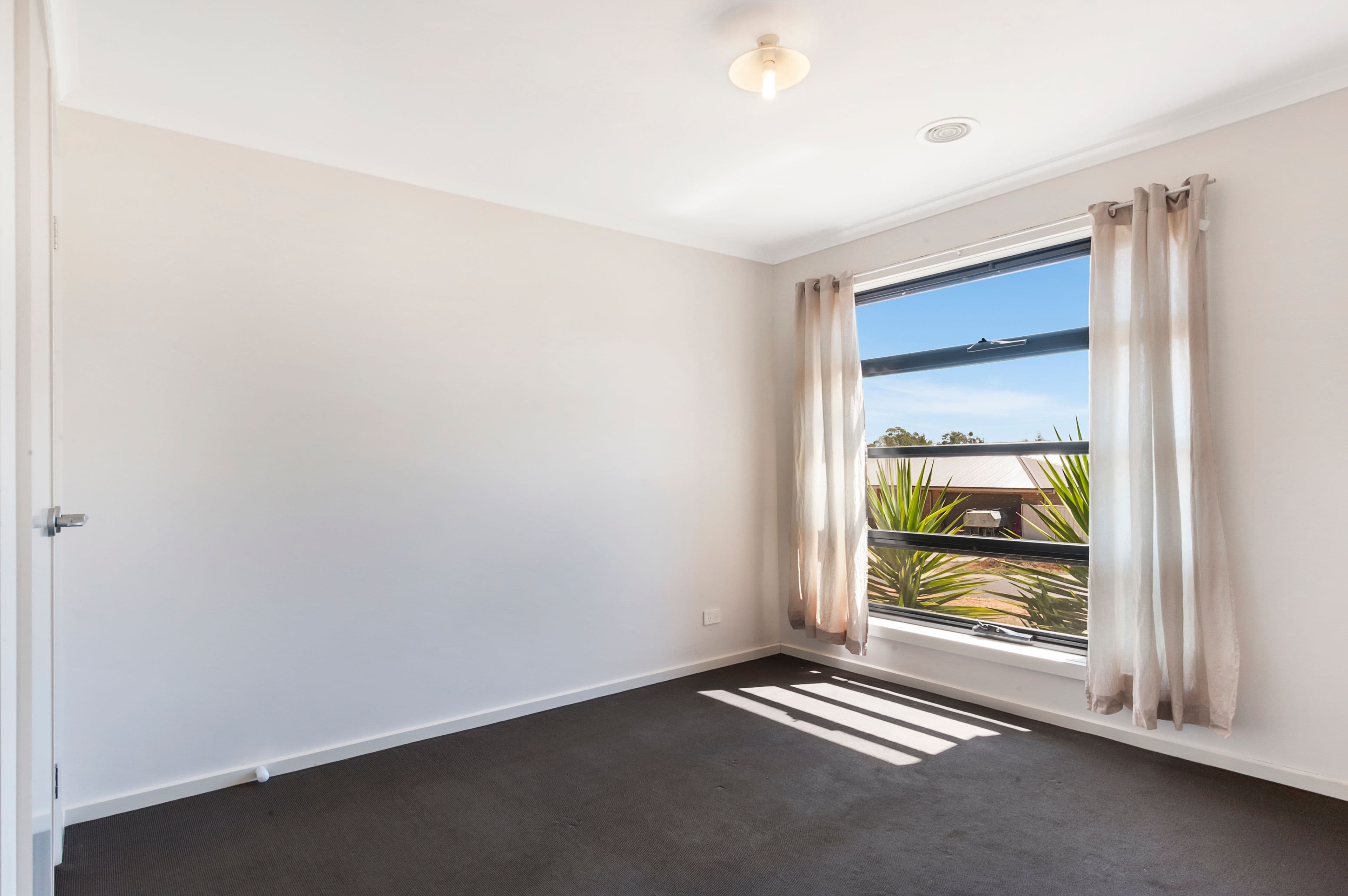 1 Lockhead Street, Wodonga VIC 3690, Wodonga - Thumbnail 7