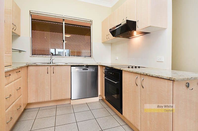 28 Balowrie Street, Hamilton QLD 4007, Hamilton - Thumbnail 3