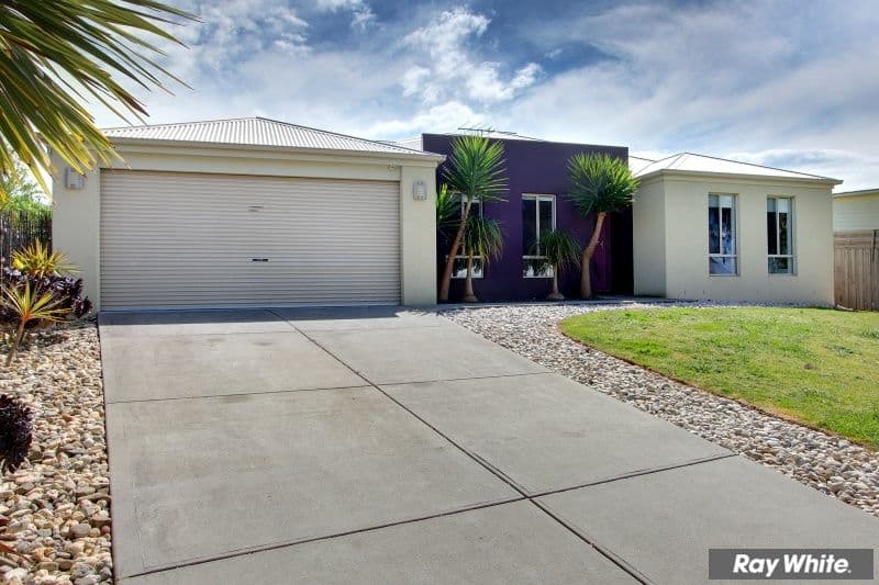 6 Sweetlands Court, MOUNT MARTHA VIC 3934, Mount Martha - Thumbnail 3