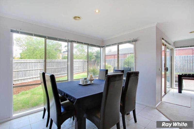 6 Sweetlands Court, MOUNT MARTHA VIC 3934, Mount Martha - Thumbnail 7