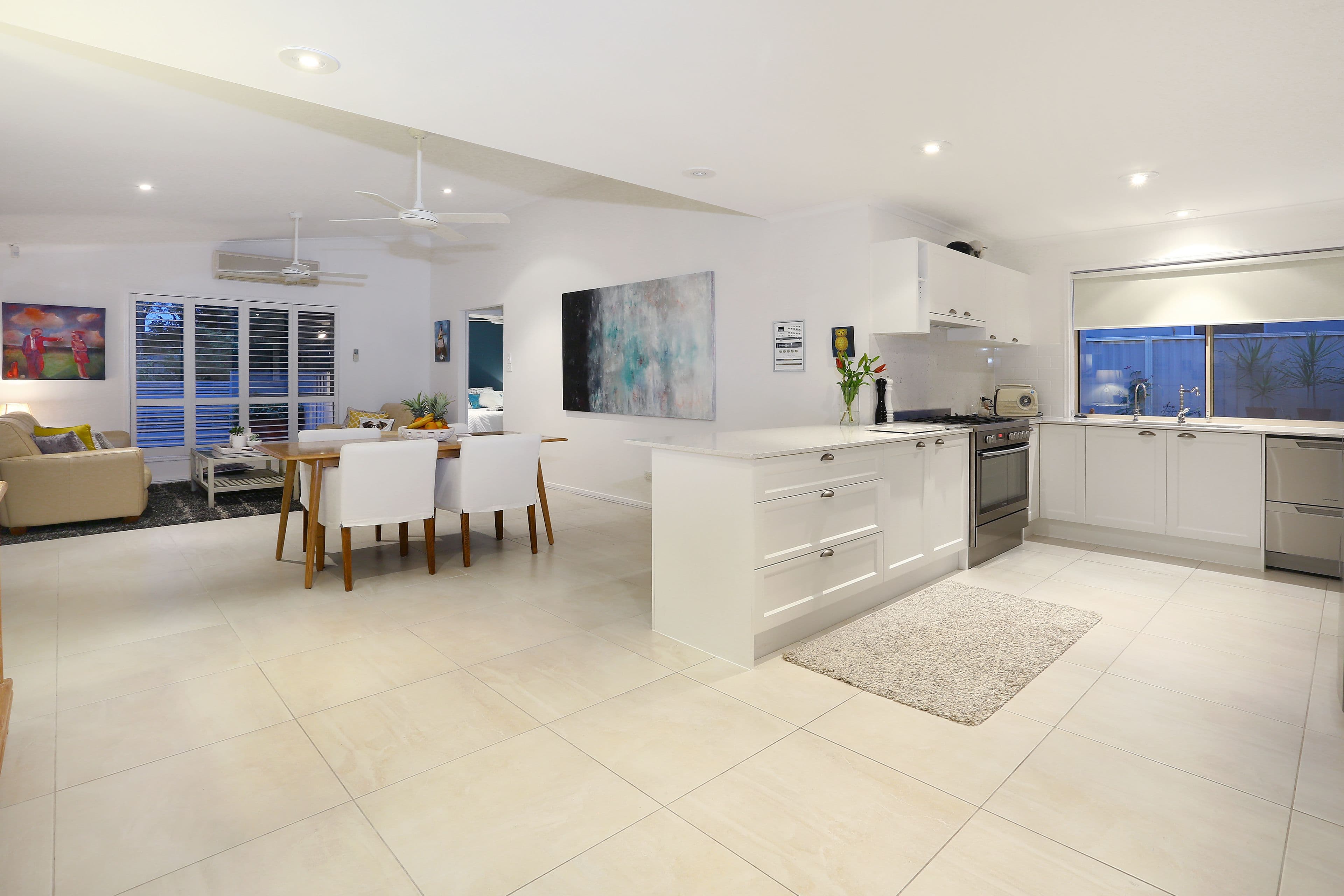 137 Camberwell Circuit, Robina QLD 4226, Robina - Thumbnail 4