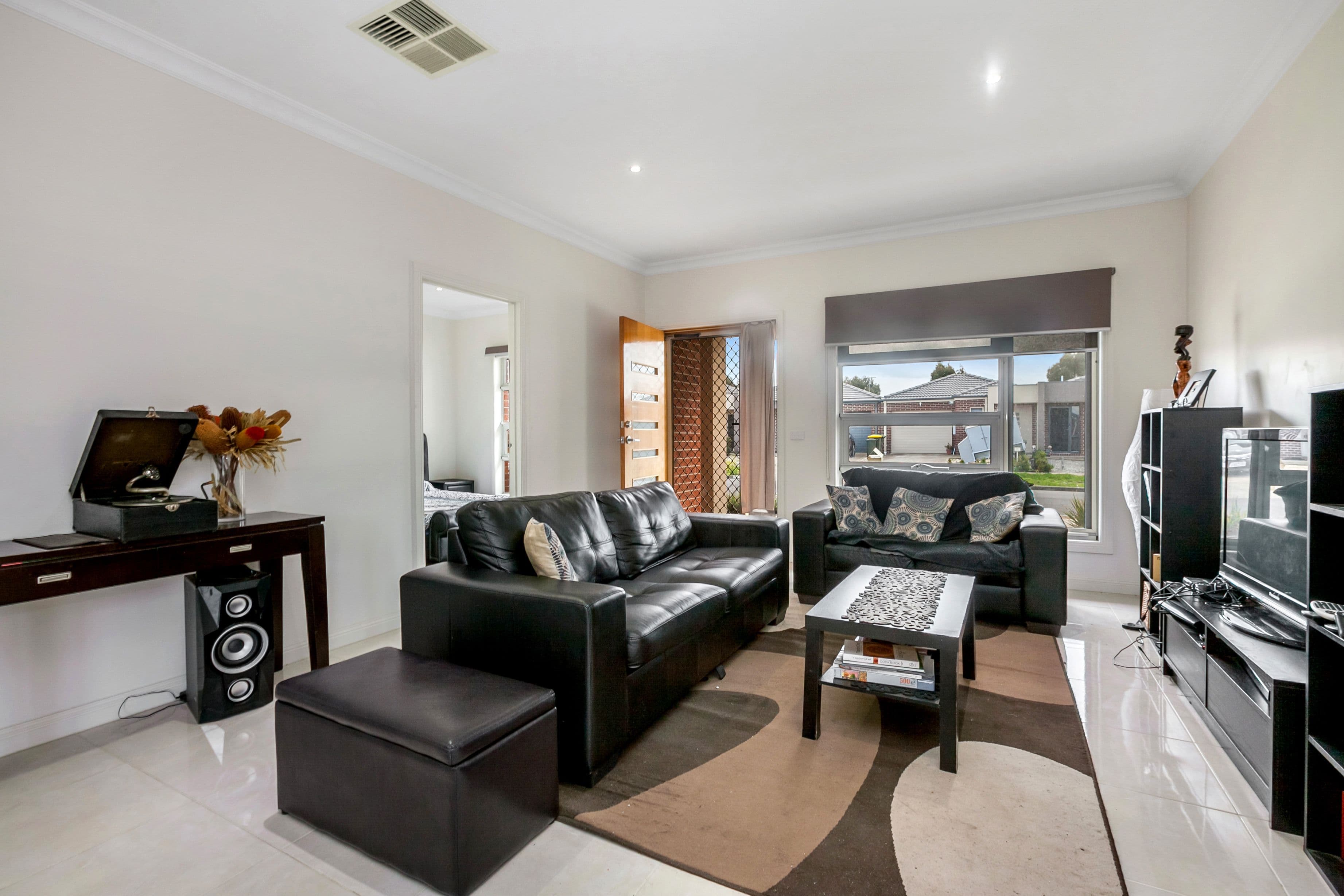  8 Hermione Terrace, Epping VIC 3076, Epping - Thumbnail 4