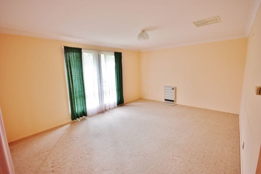 21 Binalong Street, YOUNG NSW 2594, Young - Thumbnail 6